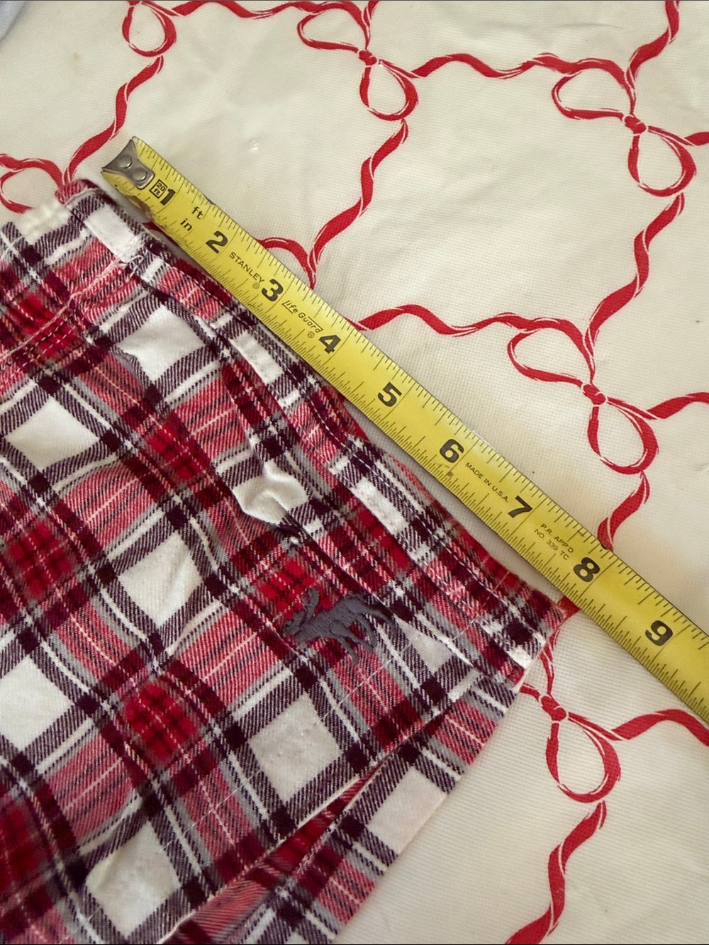 2 Abercrombie & Fitch Light Gray Lounge Shorts and Red Plaid Sleep Shorts - Picture 7 of 10